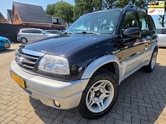 Suzuki Grand Vitara - 2.0 4X4 2003. Airco/Trekhaak/CV etc.. APK 07-2027
