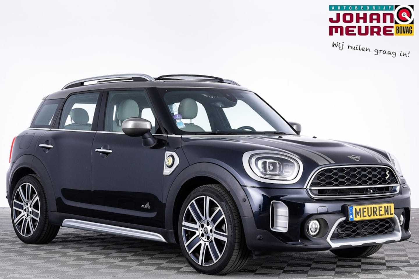 MINI Countryman - 1.5 Cooper S E ALL4 Yours | LEDER | PANORAMADAK | harman/kardon | Head-Up - AutoWereld.nl