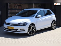 Volkswagen Polo - 1.0 TSI Comfortline Business | Apple Carplay | Adaptive Cruise | LM Velgen |