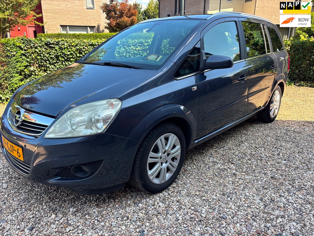 Opel Zafira - 2.2 Cosmo 2.2 Cosmo - AutoWereld.nl