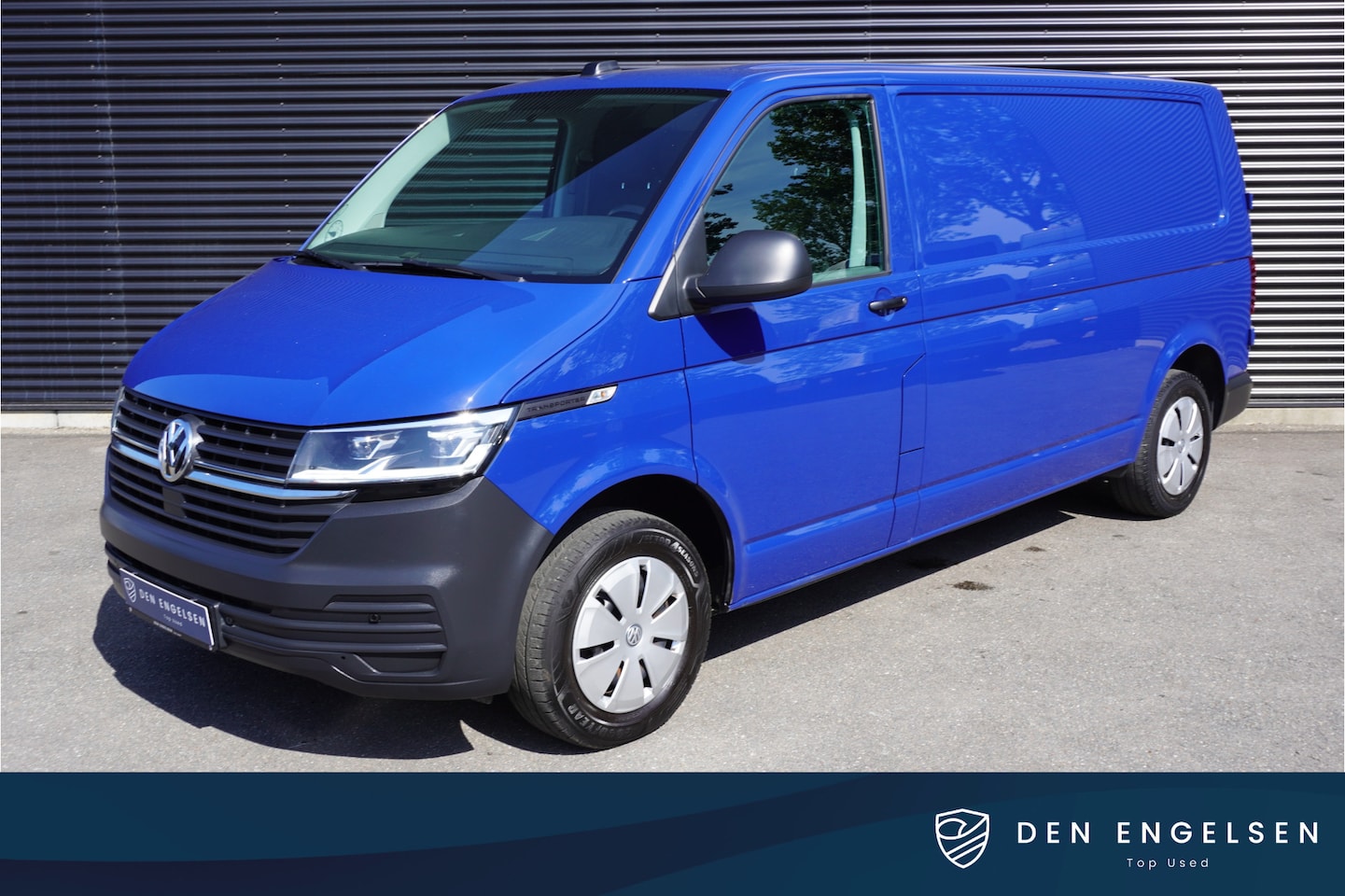 Volkswagen Transporter - 30 150pk Automaat L2H1 LED Trekhaak Apple Carplay ACC Cruise control Standkachel Stoelverw - AutoWereld.nl