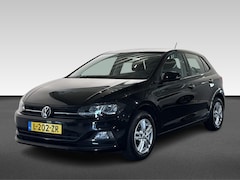 Volkswagen Polo - 1.0 TSI Comfortline Business Polo 1.0 TSI Comfortline Business