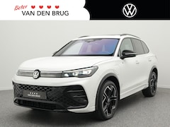 Volkswagen Tiguan - R-Line 1.5 eHybrid 272 PK | LED Matrix IQ | Panoramadak | Head-Up Display | Harman/Kardon