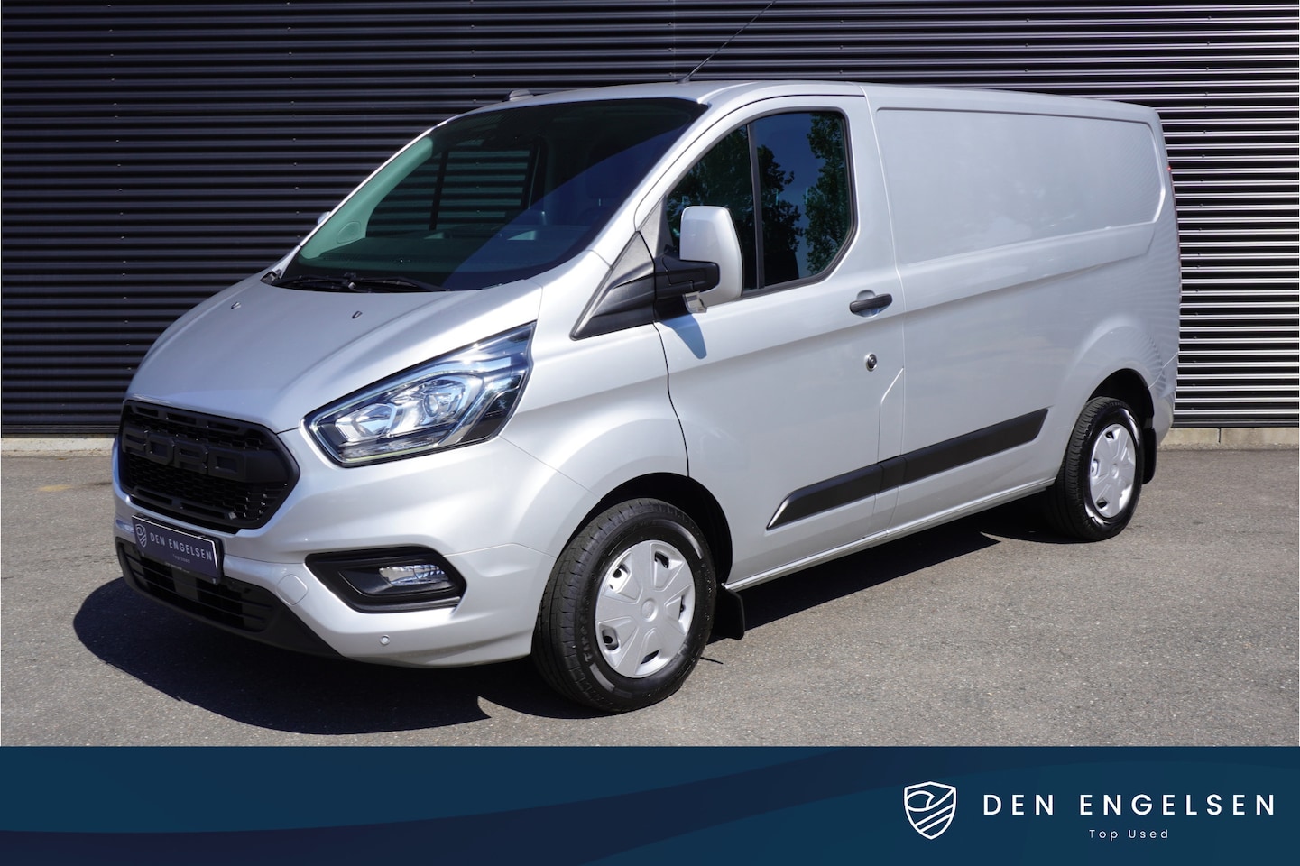 Ford Transit Custom - L1H1 Raptor Apple Carplay Camera Trekhaak Parkeersensoren Airco Cruise control - AutoWereld.nl