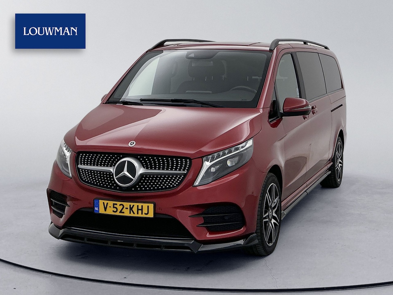 Mercedes-Benz V-klasse - 250d DC L3 AMG 4-Matic Maxton Spoilers Hyacinth Red metallic Dubbele Cabine Leder Dubbele - AutoWereld.nl