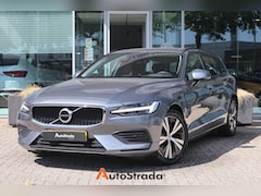 Volvo V60 - B3 Momentum Advantage 163pk | Stoelverwarming | LED | Camera | ACC | Climate | Trekhaak |