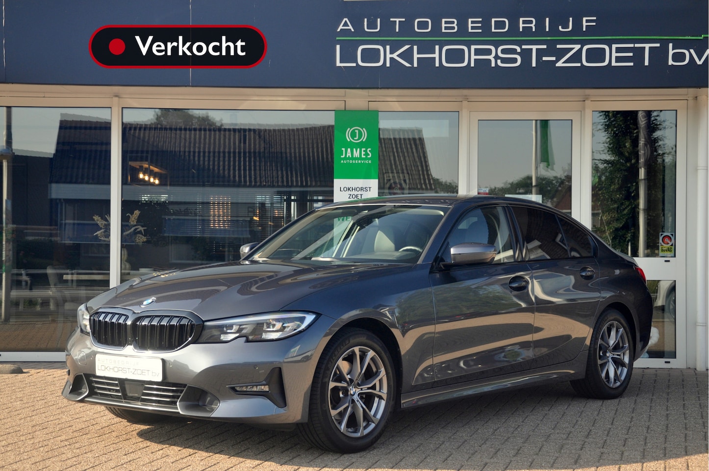 BMW 3-serie - 320i Business Edition Plus | Adaptive Cruise | 44.000 km! - AutoWereld.nl