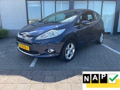Ford Fiesta - 1.4 Titanium Clima Lm Velgen Pdc