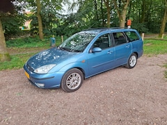 Ford Focus Wagon - 1.6-16V Ghia