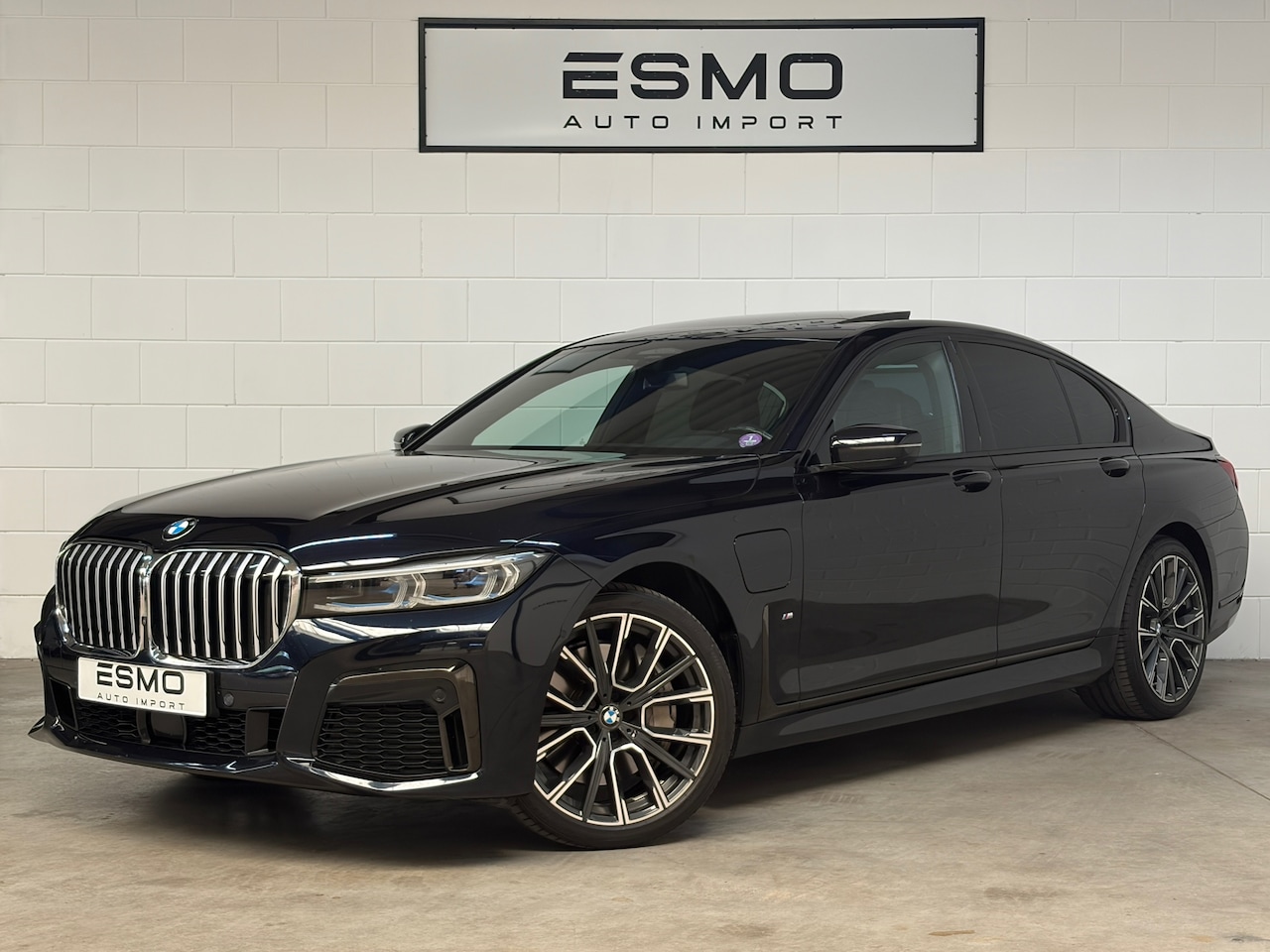 BMW 7-serie - 745e High Executive Panoramadak HUD ACC Soft-close - AutoWereld.nl
