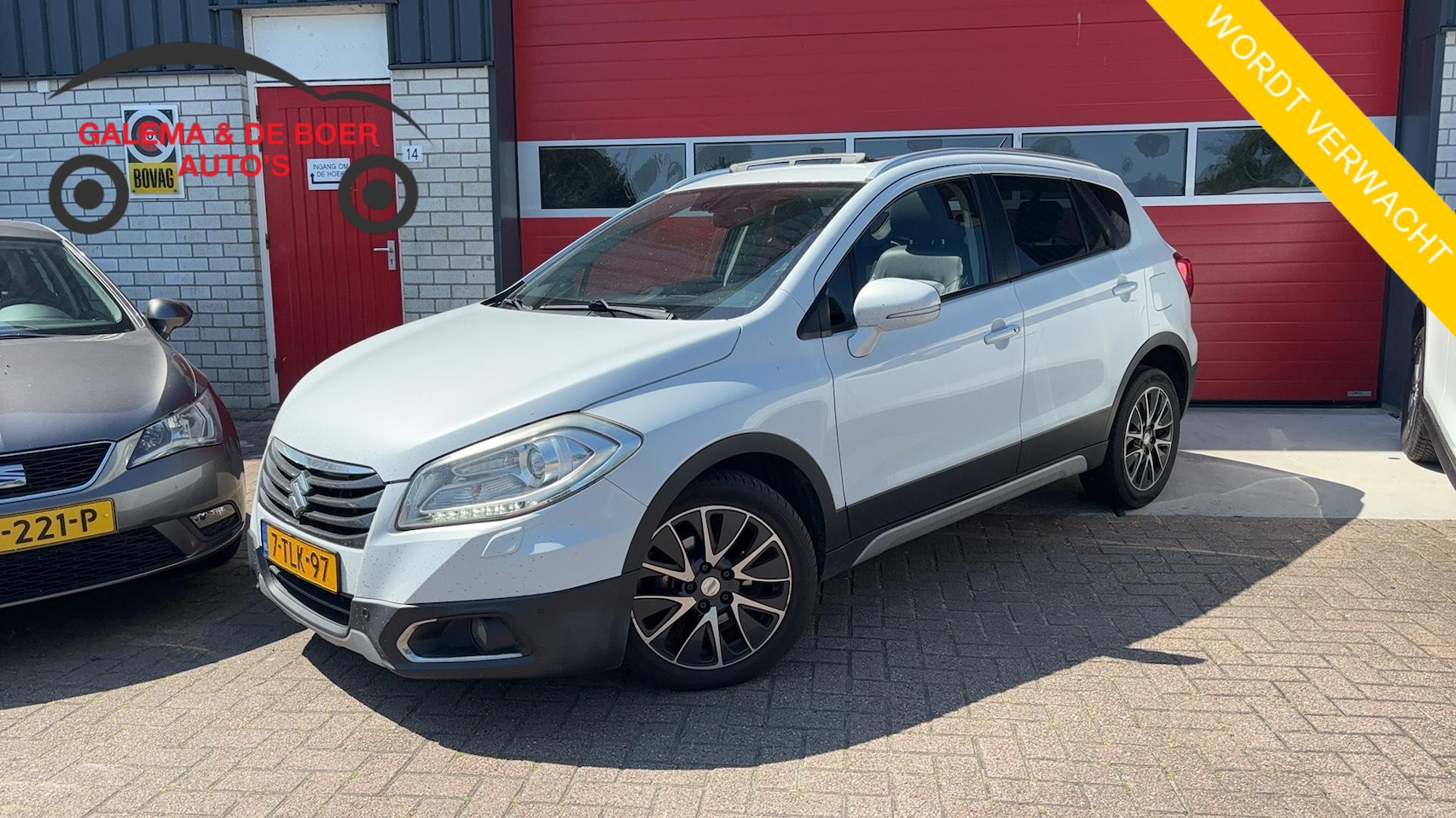 Suzuki SX4 S-Cross - 1.6 High Executive AUTOMAAT / TREKHAAK / PANORAMADAK / CAMERA / KEYLESS / LEDER / STOELVER - AutoWereld.nl