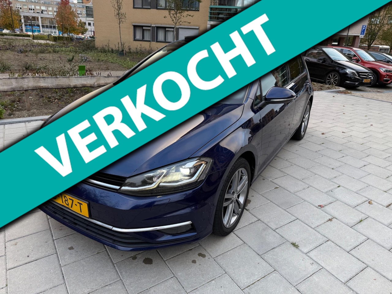 Volkswagen Golf - 1.6 TDI | PANO | READ TEXT! | PDC | Keyless EXPORT - AutoWereld.nl