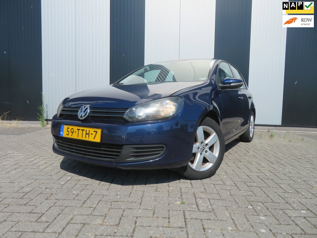 Volkswagen Golf - 2.0 TDI Comfortline BlueMotion 2.0 TDI Comfortline BlueMotion - AutoWereld.nl