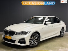 BMW 3-serie - 330e M-Pakket|KANTELDAK|LASER|HUD|MEMORY|ACC|HARMAN|DODEHOEK|SFEER|STUURV|STOELV|360CAM|CA