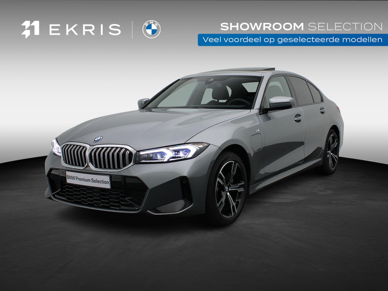 BMW 3-serie - Sedan 330e M Sportpakket | Comfort Pack | Trekhaak | Schuifdak | 18'' - AutoWereld.nl