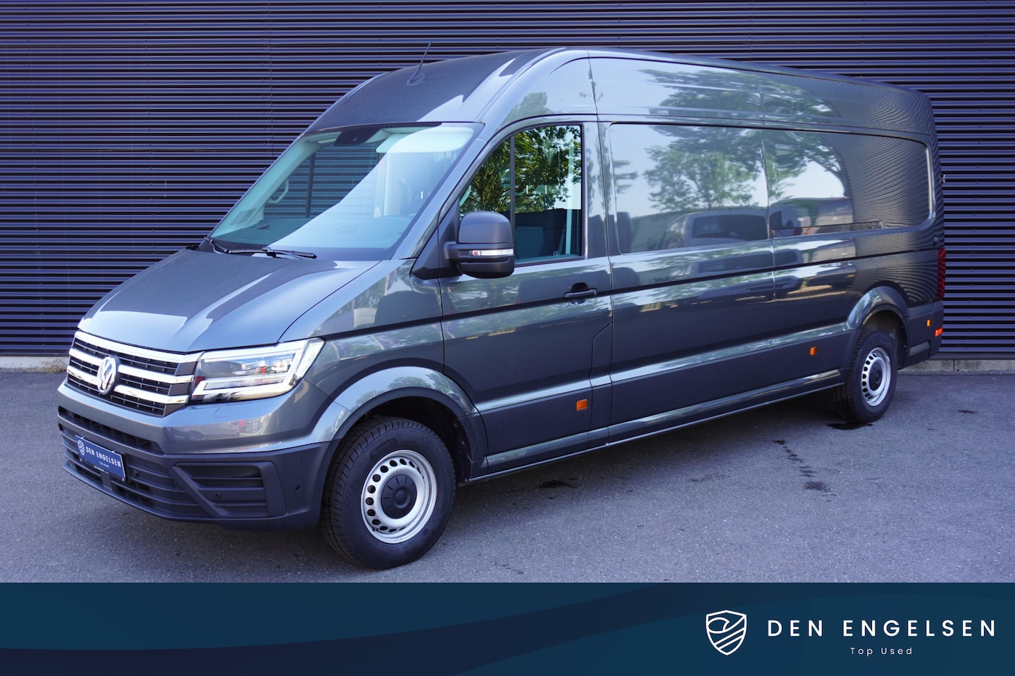 Volkswagen Crafter - 180pk L4H3/L3H2 LED Apple Carplay Camera Parkeersensoren Navigatie Trekhaak Stoelverwarmin - AutoWereld.nl