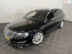 Volkswagen Passat Variant - 2.0 Comfortline NAVI LEDER PSENSOR CRUISE TREKHAAK 2 X SLEUTELS