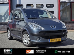 Peugeot 1007 - 1.6-16V Sesam Sporty Automaat/Airco/Trekhaak