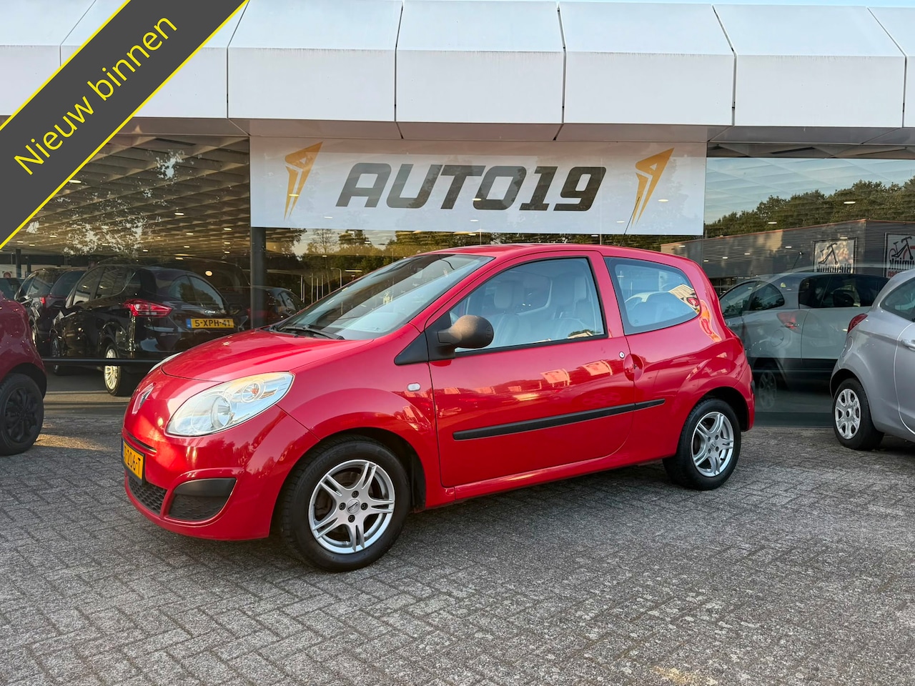 Renault Twingo - 1.2 Expression 1.2 Expression - AutoWereld.nl