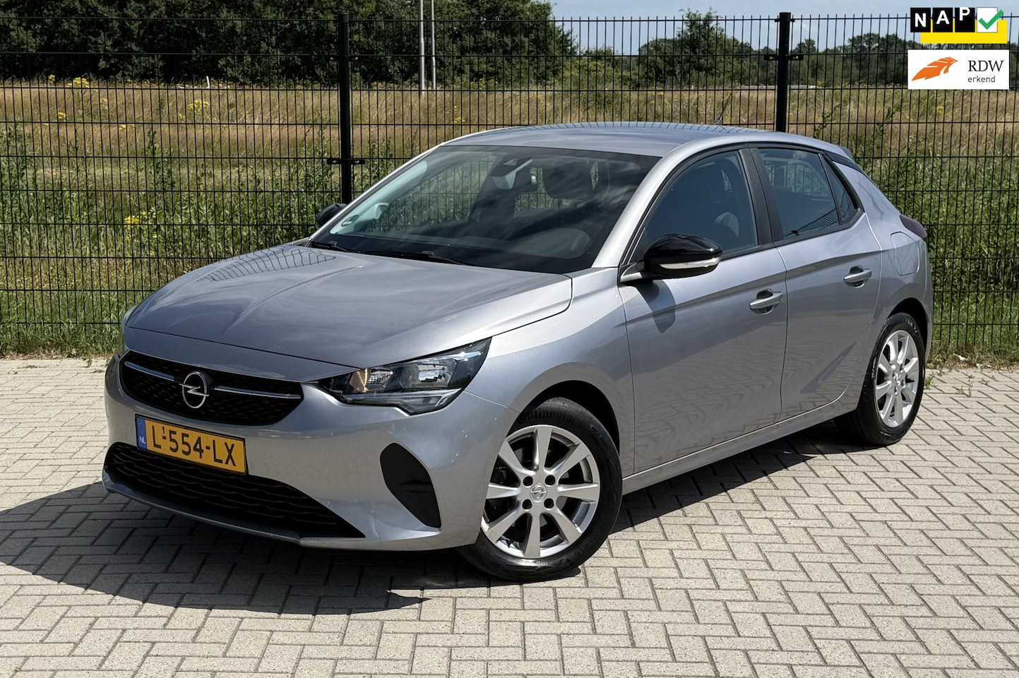 Opel Corsa - 1.2 Turbo Edition NAVI | Carplay | 101PK | Dealer onderhouden - AutoWereld.nl