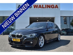BMW 3-serie Touring - 318i M Sport Leer | Navigatie | Trekhaak Afn. | onderhoud inzichtelijk