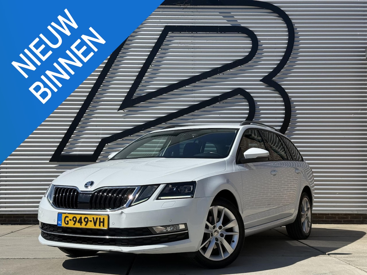 Skoda Octavia Combi - 1.4 TSI Greentech Style Business 1e Eigenaar|Trekhaak|Cruise|Carplay|Stoelverw|PDC V+A|Nav - AutoWereld.nl