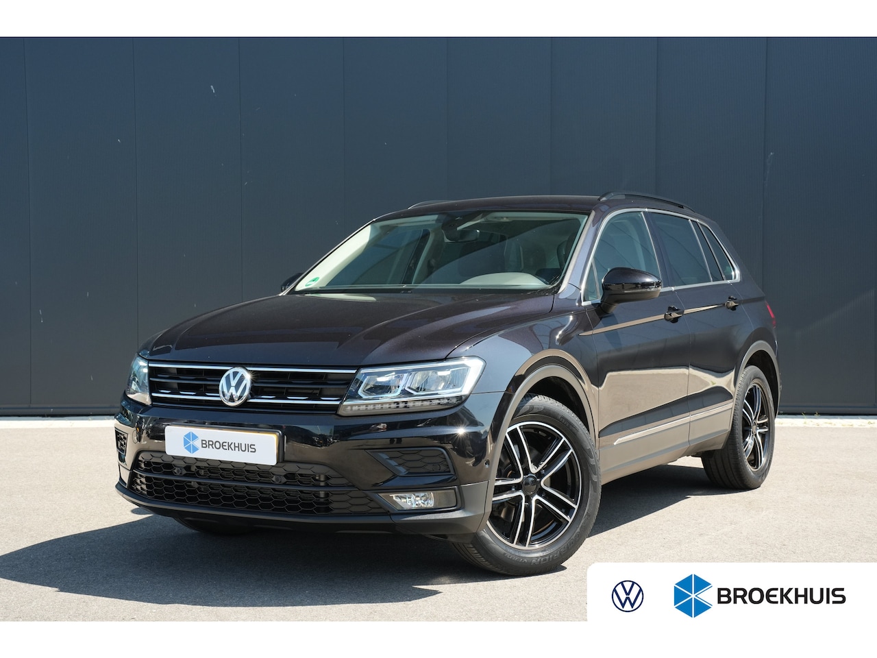 Volkswagen Tiguan - 1.4 TSI DSG ACT Highline 4motion | Trekhaak 2000kg | Navi | - AutoWereld.nl