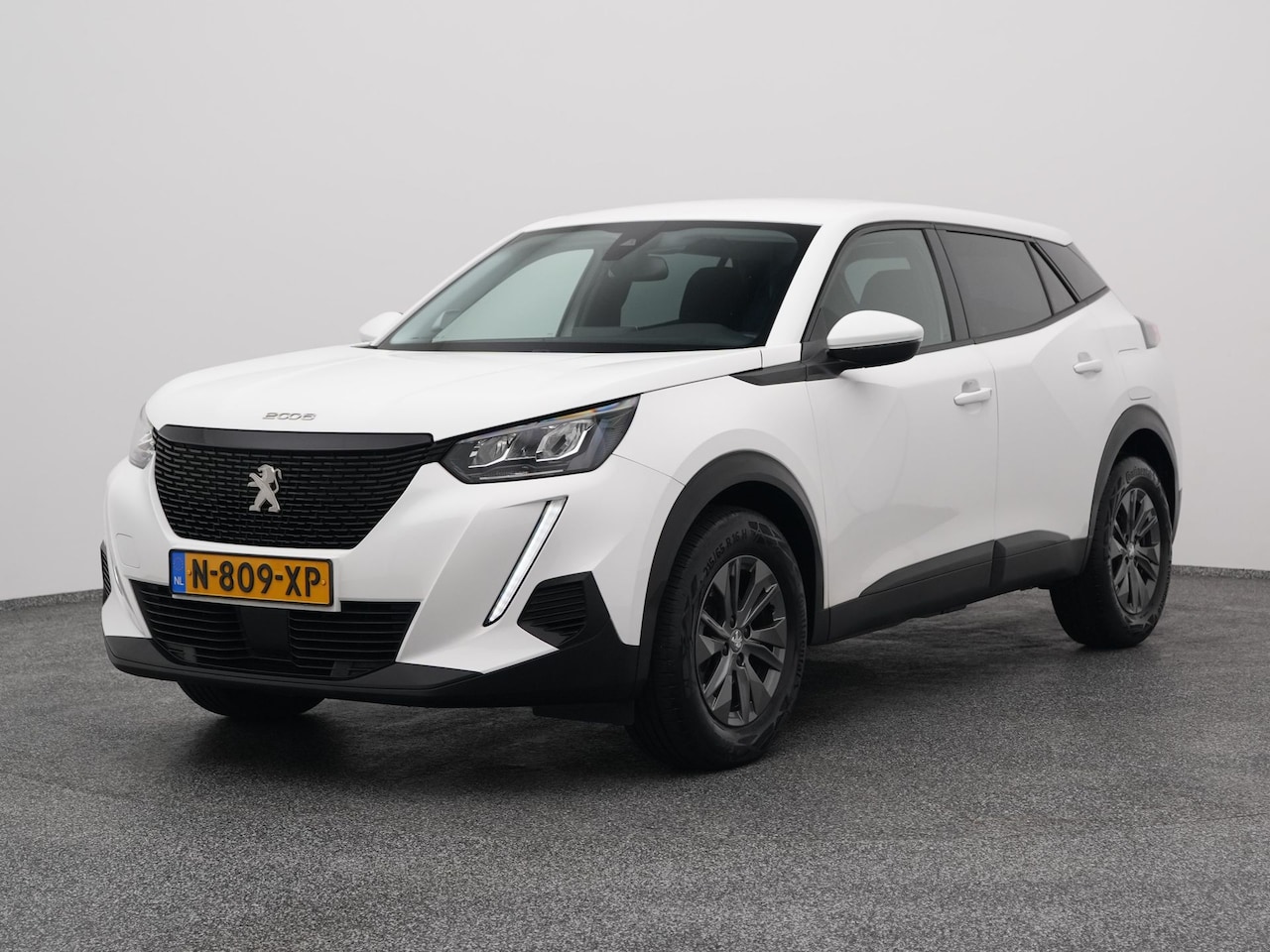 Peugeot 2008 - 1.2 PureTech 130 PK Automaat Active Pack | CARPLAY | STOELVERWARMING - AutoWereld.nl