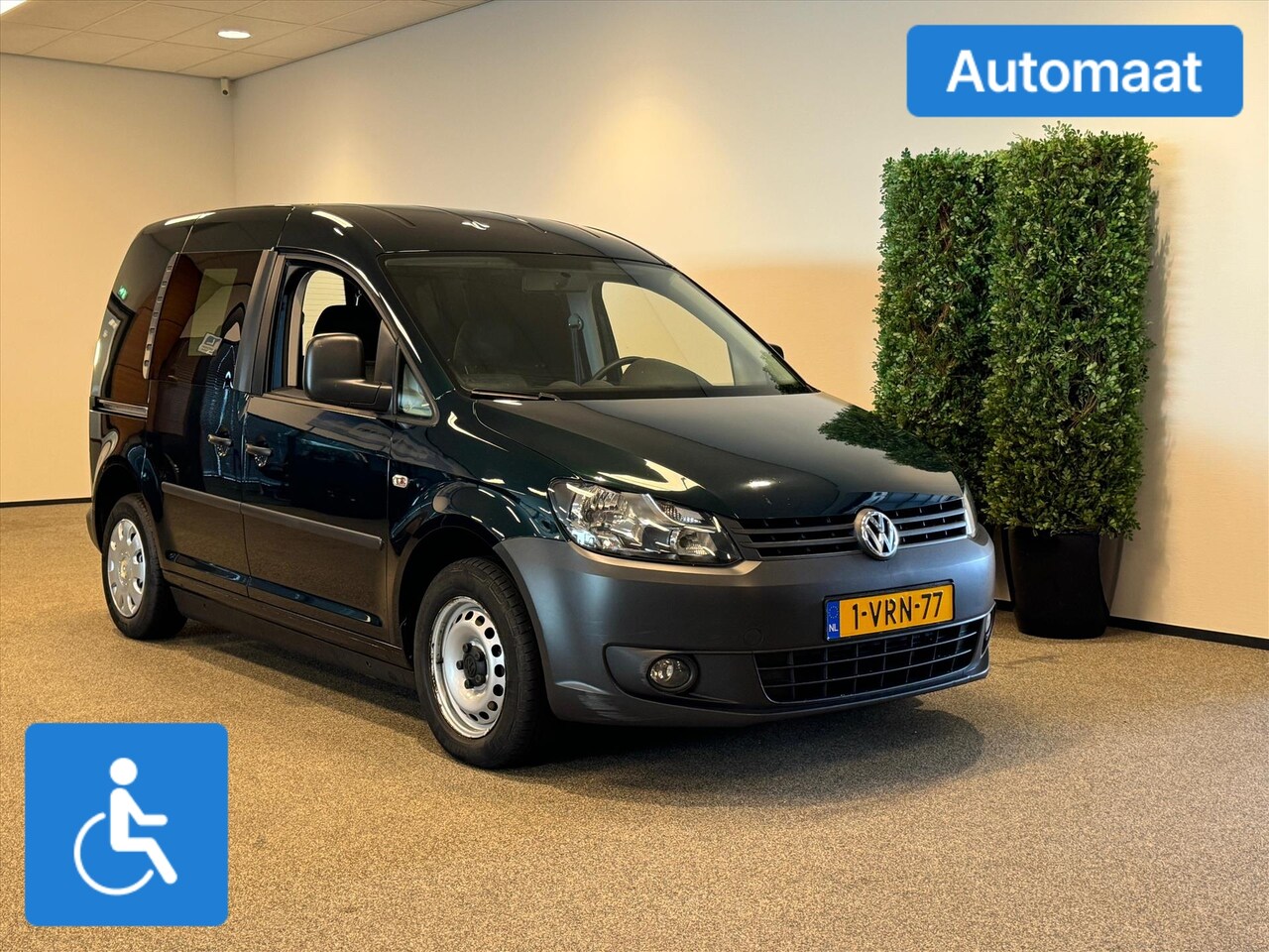 Volkswagen Caddy - Rolstoelauto 1+1 Automaat Zelfrijder - rolstoel achter het stuur - AutoWereld.nl