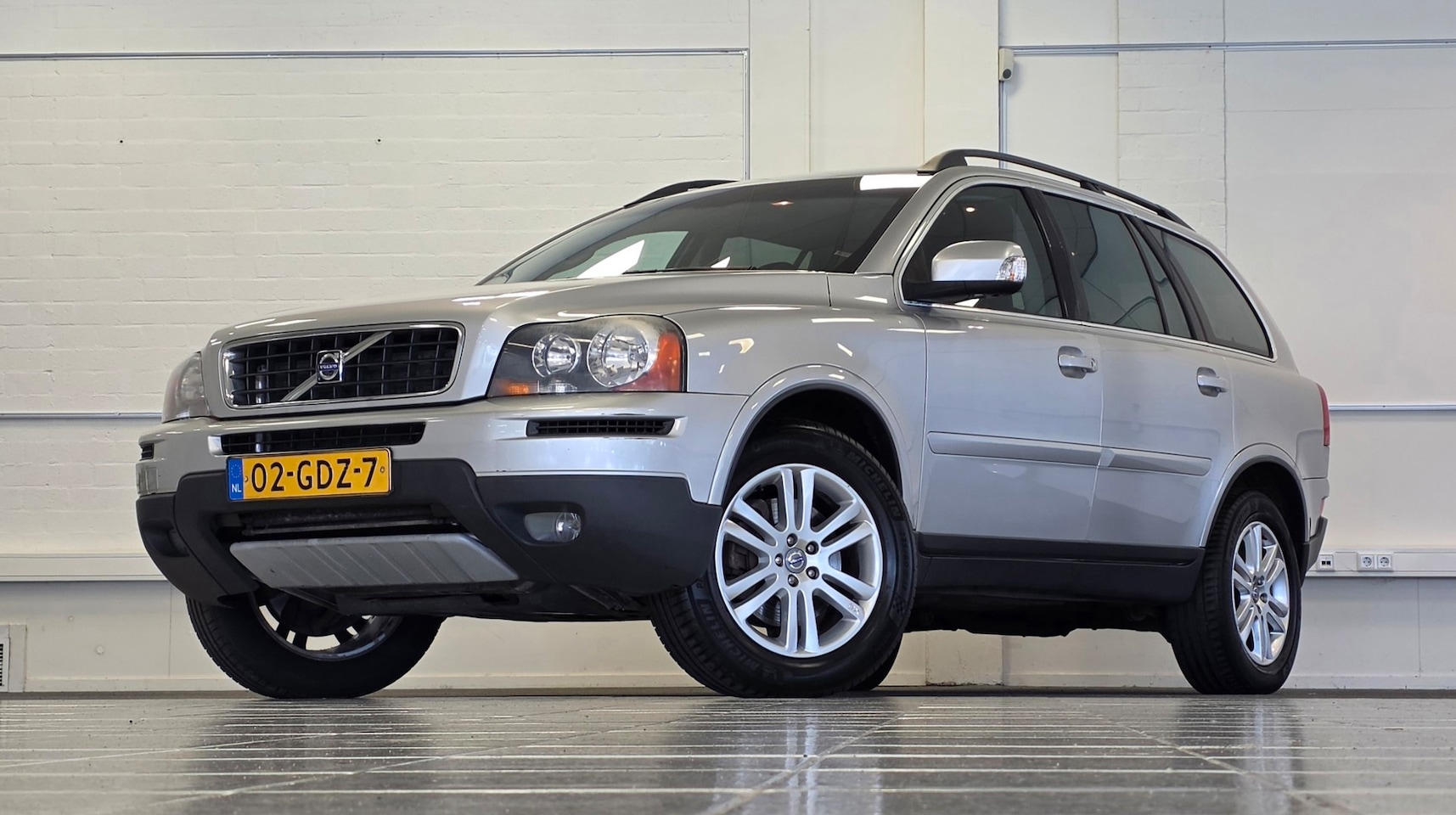 Volvo XC90 - 3.2 R-Design A/T LPG G3 Leer Xenon 3e Eigenaar - AutoWereld.nl