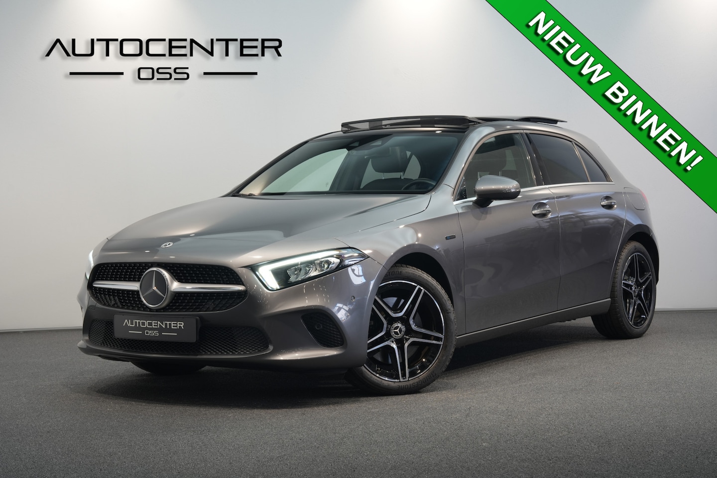 Mercedes-Benz A-klasse - 250 e ✅ 18" AMG ✅ PANO ✅ ADAP.CRUISE ✅ CAMERA ✅ CARPLAY / ANDROID AUTO - AutoWereld.nl