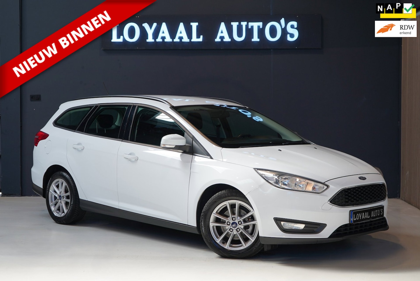 Ford Focus Wagon - 1.0 Lease Edition | NAVI | AIRCO | APK | NAP l PDC - AutoWereld.nl