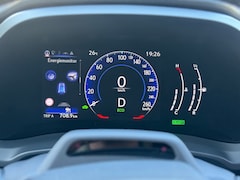 Lexus LBX - Relax 2WD