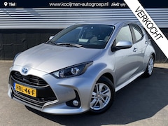 Toyota Yaris - 1.5 Hybrid Business Plus Parkeersensoren voor + achter, Stoelverwarming, Apple carplay en/