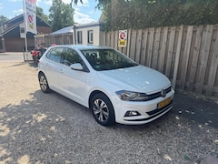 Volkswagen Polo - 1.0 TSI COMF.L. BUS