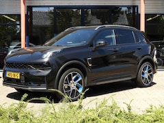 Lynk & Co 01 - 2025 Plug-In Hybrid 262PK STUURVERWARMING/BLACK-LINED