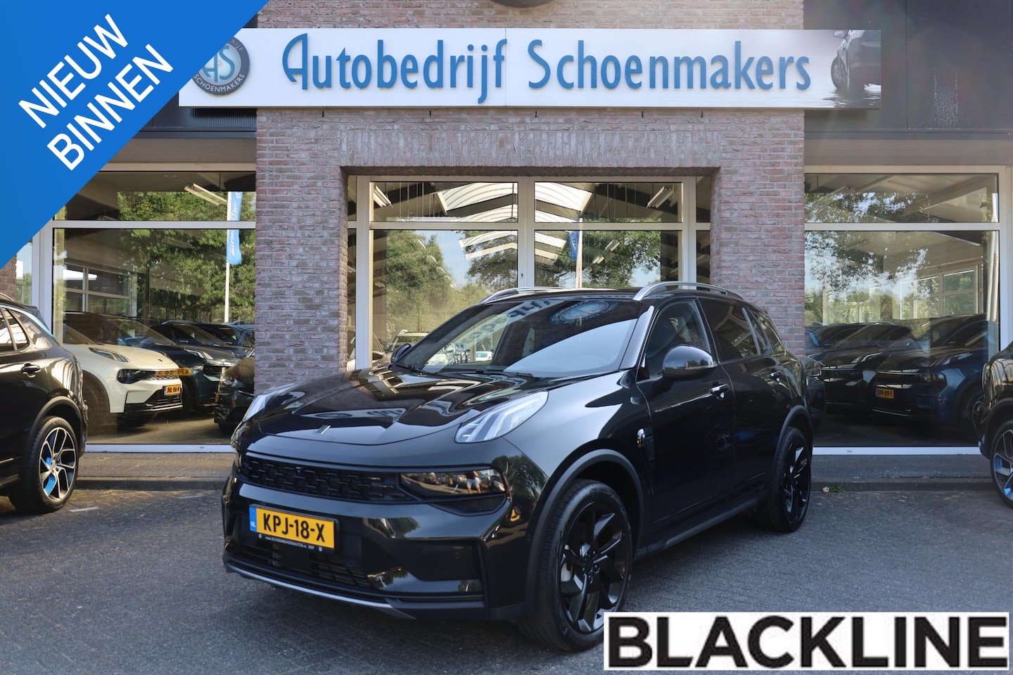 Lynk & Co 01 - 1.5 MY23! BLACKLINE + 6.6Kwh LADEN! ZWARTE-HEMEL ROLHOES MY23 360-CAMERA PANO/SCHUIF INFIN - AutoWereld.nl