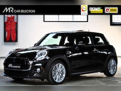 MINI 3-Deurs - 1.5 Cooper Chili | Parkeersensoren v+a | Panoramadak | 17 inch | LED | NL auto | 1e eigena