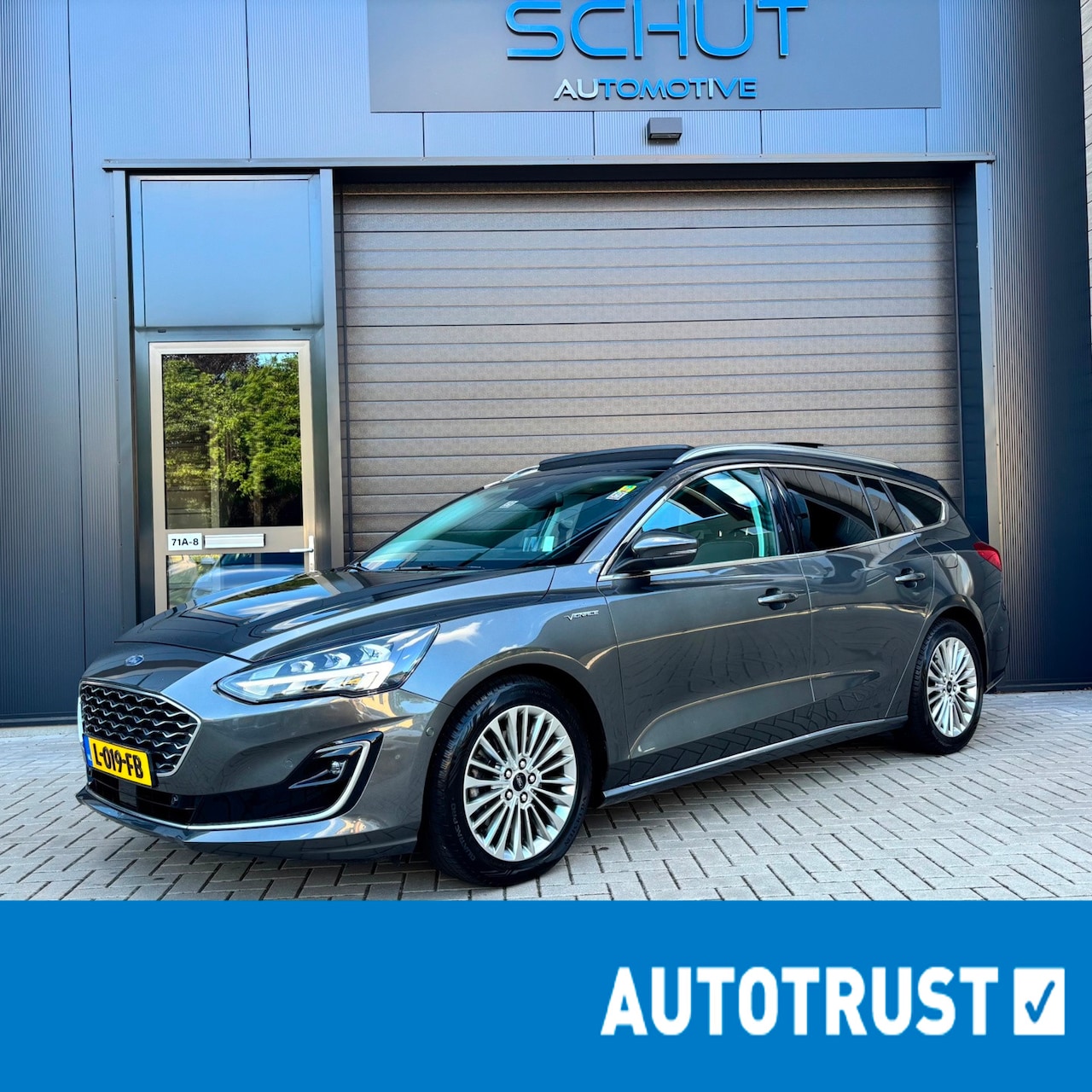 Ford Focus Wagon - 1.5 150pk Vignale AUTOMAAT | B&O | PANO | HUD | LEDER | FULL LED | CARPLAY | STUUR + STOEL - AutoWereld.nl