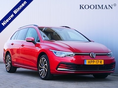 Volkswagen Golf - 1.5 eTSI Style 150 Pk Automaat Navi / DAB / Apple Carplay / Trekhaak