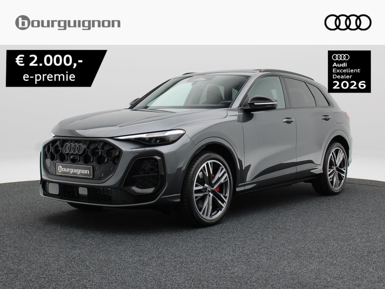 Audi Q5 - S edition Competition e-hybrid 27 | 367 PK | 21 inch velgen | Privacy glas | Rode remzadel - AutoWereld.nl