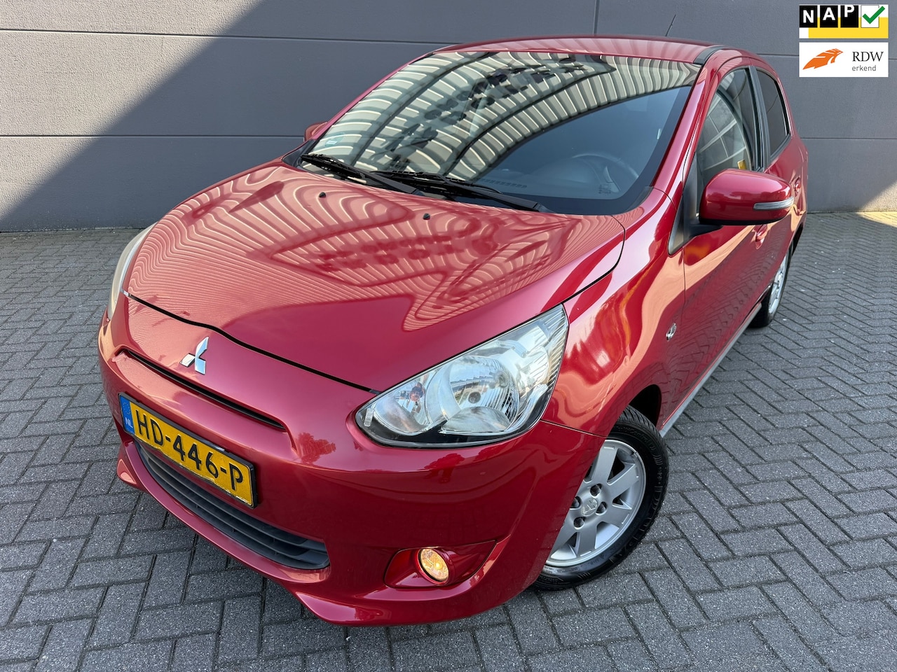 Mitsubishi Space Star - 1.2 Instyle*1eEigenaar*Automaat*Camera*Cruise*NAVI*Climat-Airco*Velgen*NEW-APK*NAP* - AutoWereld.nl