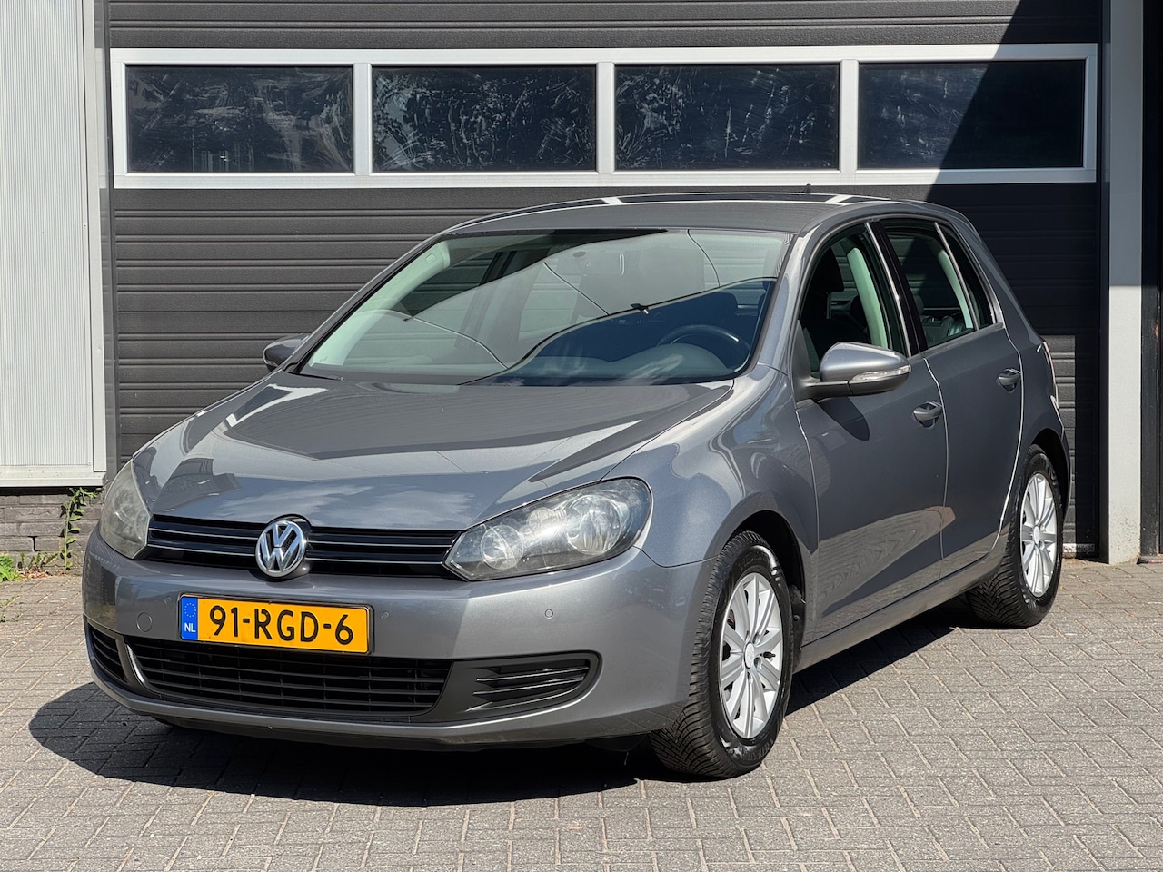 Volkswagen Golf - 1.2 TSI Comfortline BlueMotion DSG Navi, Cruise, Climate Control, NAP - AutoWereld.nl