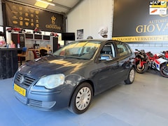 Volkswagen Polo - 1.4-16V Comfortline