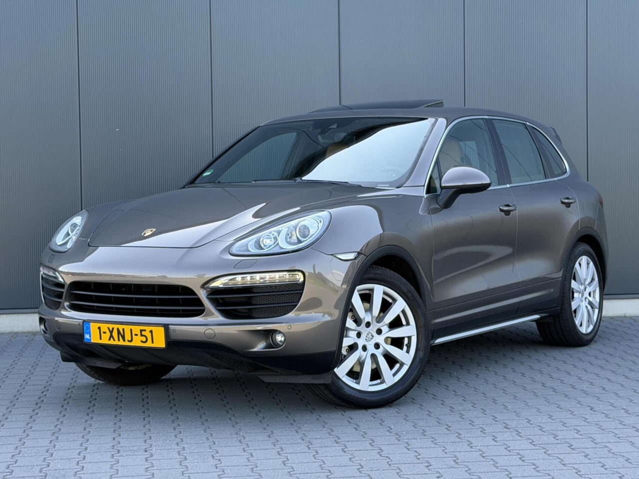 Porsche Cayenne - 4.8 S 3e Eigenaar - Schuifdak - Volle Uitvoering - Luchtvering - Leder Dashboard - AutoWereld.nl