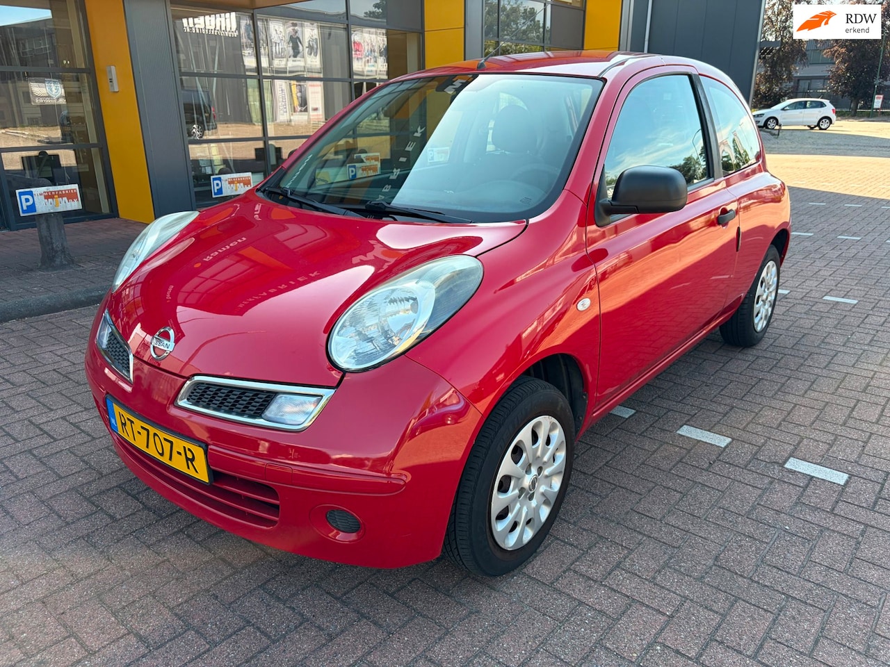 Nissan Micra - 1.2 Mix / Stuurbekr. / centrale deurvergr. - AutoWereld.nl