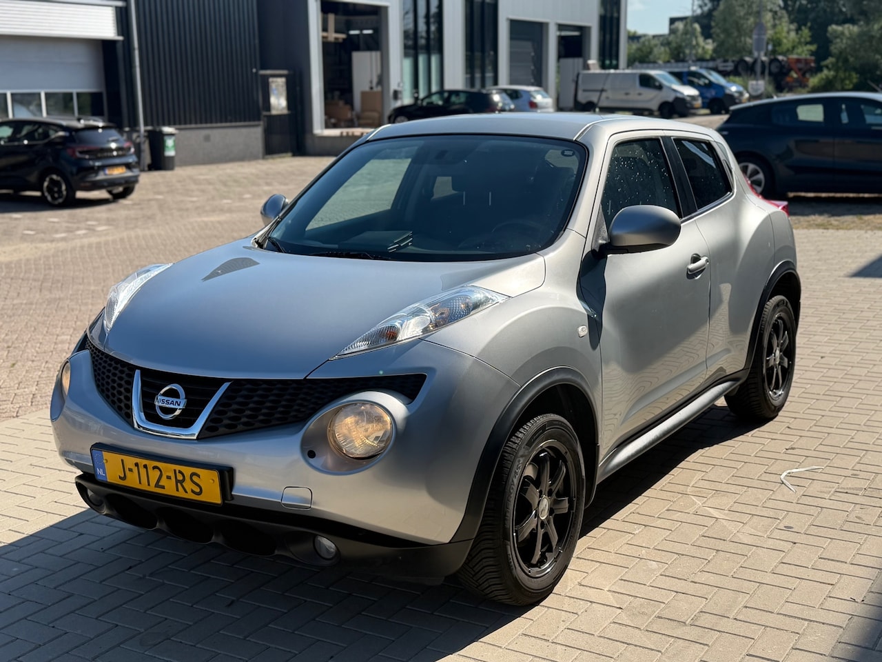 Nissan Juke - 1.6 Urban Premium 1.6 Urban Premium - AutoWereld.nl