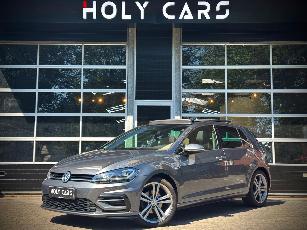 Volkswagen Golf - 1.5 TSI 3x R-LINE | PANO | VIRTUAL | LED | CAMERA | - AutoWereld.nl