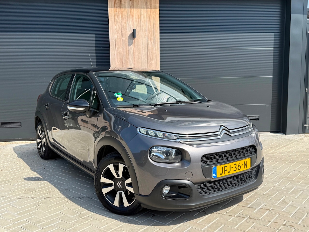 Citroën C3 - 1.5 BlueHDi S&S Feel Edition (bj 2019) CAM/NAVI/NETTE AUTO! - AutoWereld.nl