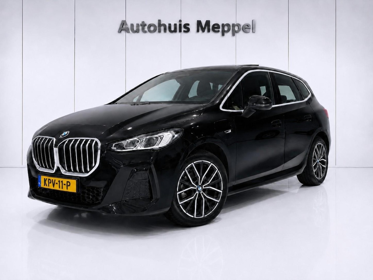 BMW 2-Serie - 225e xDrive M-Sport*Pano*ConnectedPro*Adaptief-onderstel - AutoWereld.nl